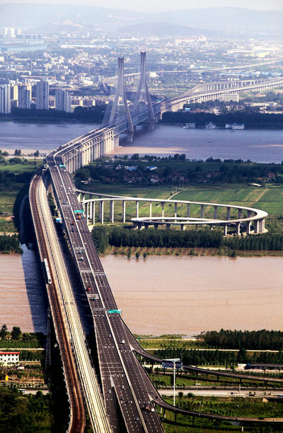 Wuhan Tianxingzhou Bridge 리드 브리지 토토 사이트 먹튀 1.JPG